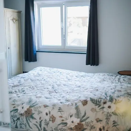 Design Ferienwohnung Im Alpenvorland Appartamento *